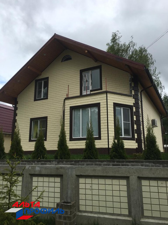 Отделочный элемент № 2 (коричневый), 0,25 х 0,25 м.